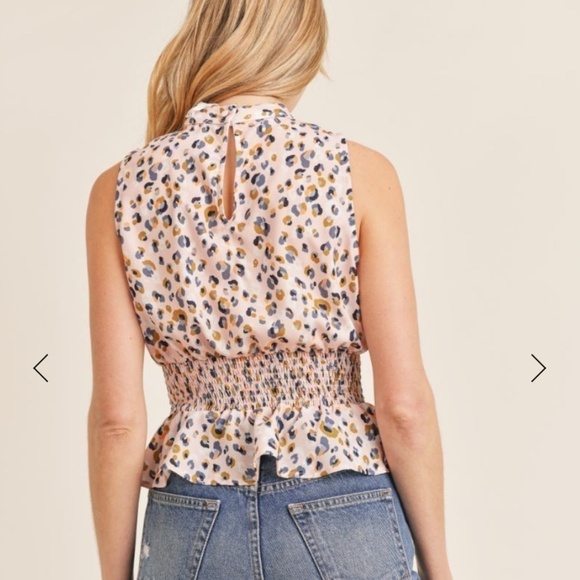 Anthropologie Sadie & Sage Blush Femme Feline Mock Neck Sleeveless Top - Size S - Picture 2 of 13